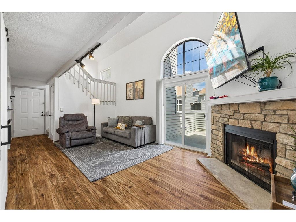18494 E Kepner Pl 204, Aurora, CO 80017