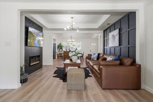 7332 Deville Drive, North Richland Hills, TX 76180