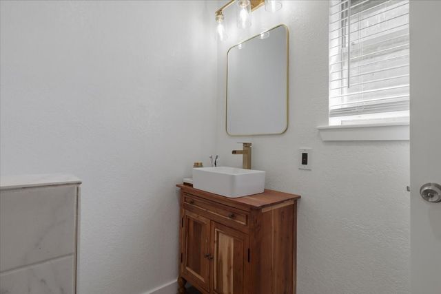 7332 Deville Drive, North Richland Hills, TX 76180