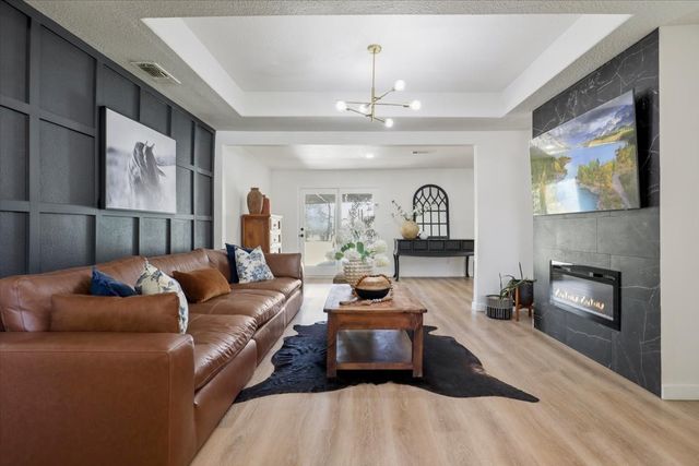 7332 Deville Drive, North Richland Hills, TX 76180