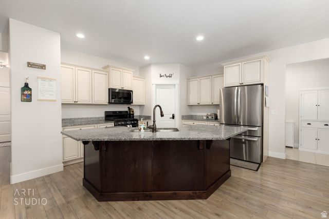 3352 W 625 S, Syracuse, UT 84075