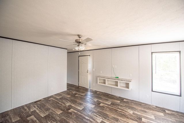 551 Boysenberry RD, Somerville, TX 77879