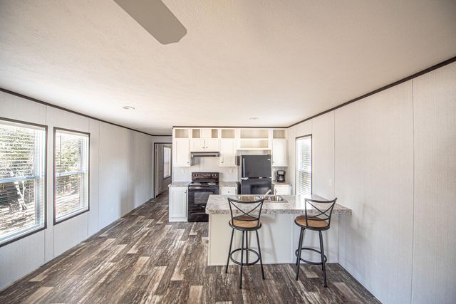 551 Boysenberry RD, Somerville, TX 77879