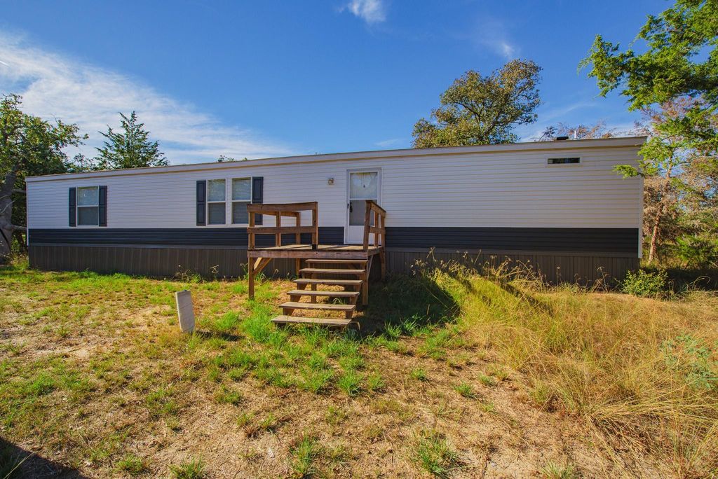 551 Boysenberry RD, Somerville, TX 77879