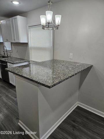 116 N 38th St, Louisville, KY 40212