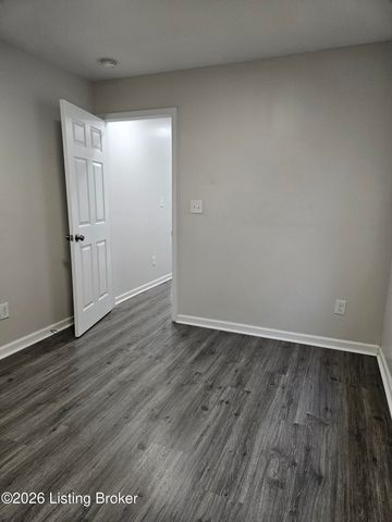 116 N 38th St, Louisville, KY 40212