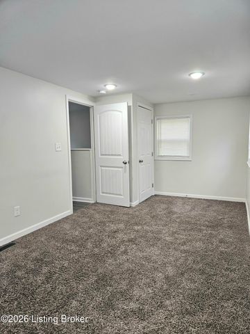 116 N 38th St, Louisville, KY 40212