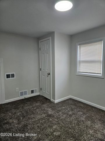 116 N 38th St, Louisville, KY 40212