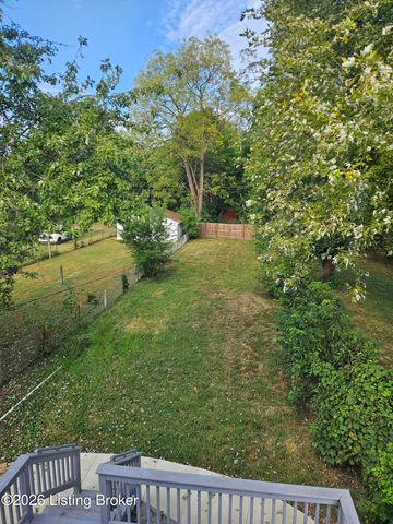 116 N 38th St, Louisville, KY 40212