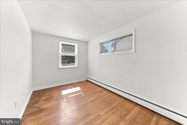 774 BURMONT RD, Drexel Hill, PA 19026