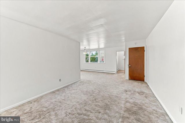 774 BURMONT RD, Drexel Hill, PA 19026