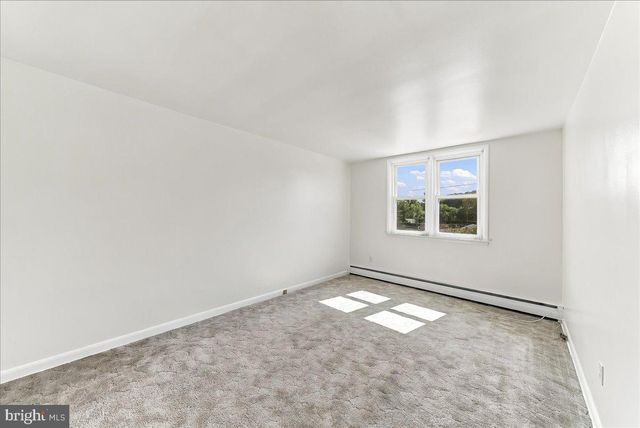 774 BURMONT RD, Drexel Hill, PA 19026