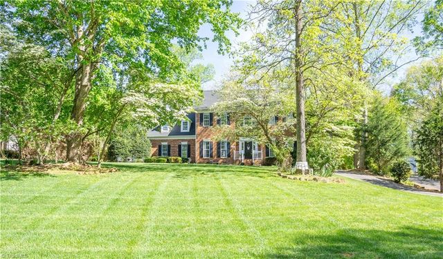 2190 Benwicke Drive, Pfafftown, NC 27040