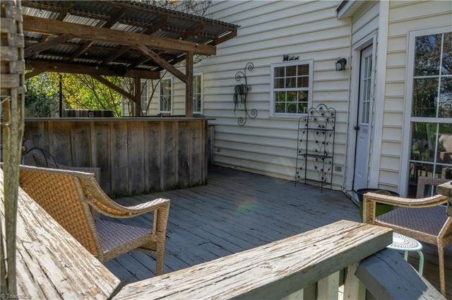 2190 Benwicke Drive, Pfafftown, NC 27040