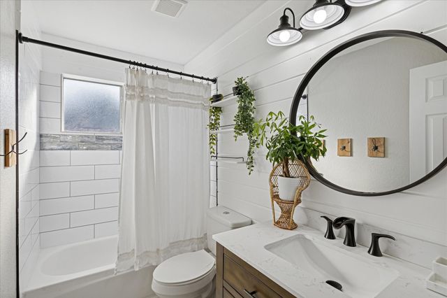 1544 Mountain Laurel Drive, Keller, TX 76248