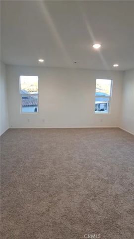 223 Oakton Court, Hemet, CA 92543
