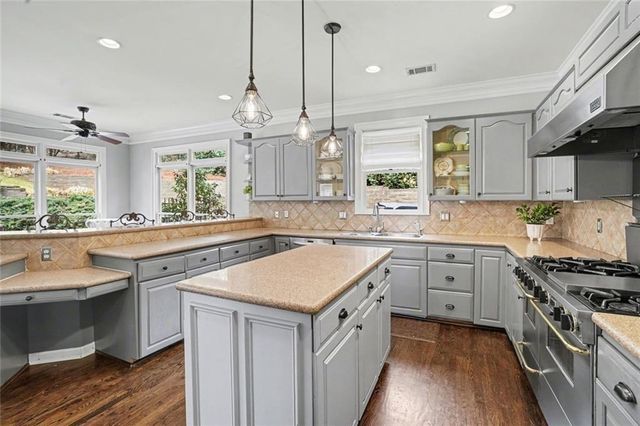 810 Buttercup Trace, Alpharetta, GA 30022