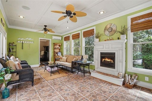 810 Buttercup Trace, Alpharetta, GA 30022