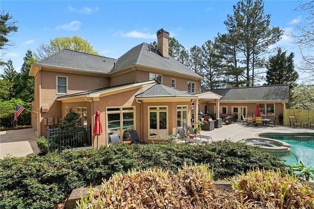 810 Buttercup Trace, Alpharetta, GA 30022