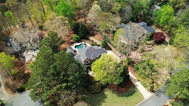 810 Buttercup Trace, Alpharetta, GA 30022
