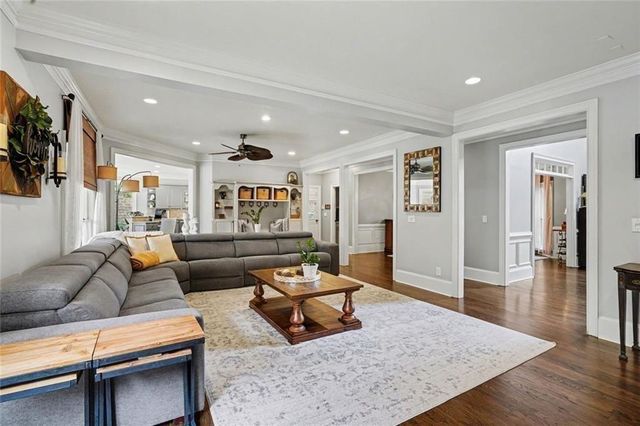 810 Buttercup Trace, Alpharetta, GA 30022