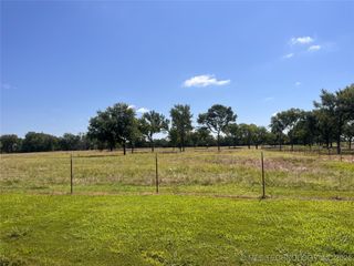 South Street East, Porum, OK 74455
