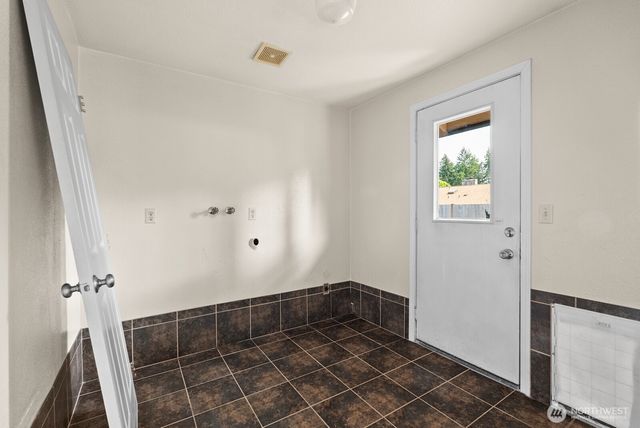 9824 Onyx Drive SW, Lakewood, WA 98498