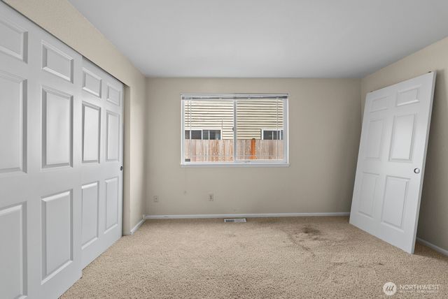 9824 Onyx Drive SW, Lakewood, WA 98498