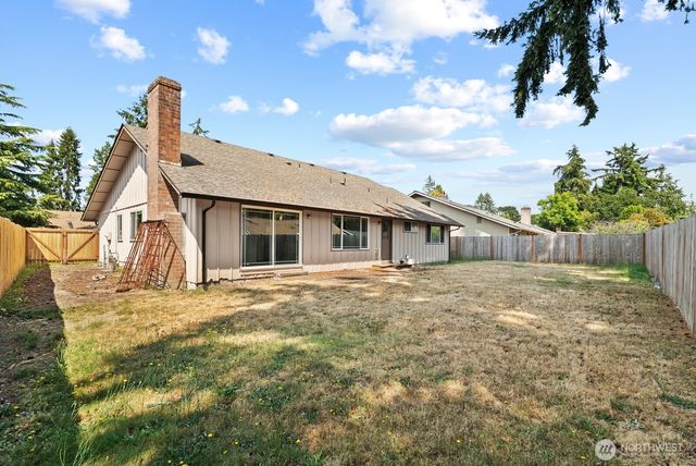9824 Onyx Drive SW, Lakewood, WA 98498