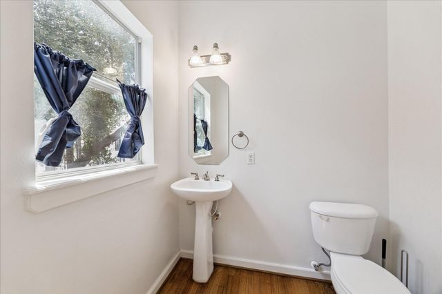 5736 Kansas Street B, Houston, TX 77007