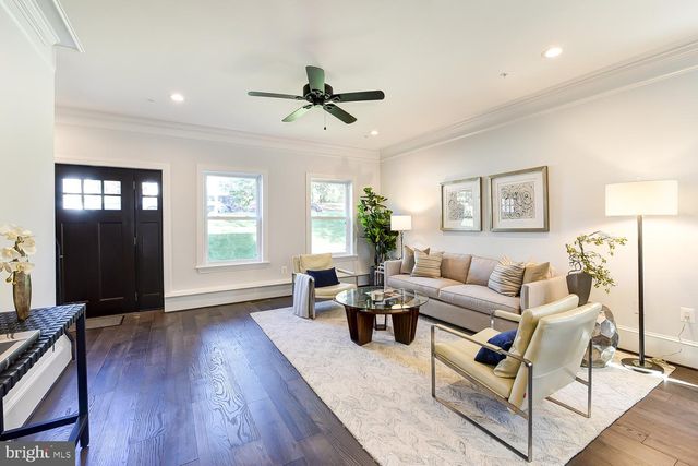 5905 EADS ST NE, Washington, DC 20019