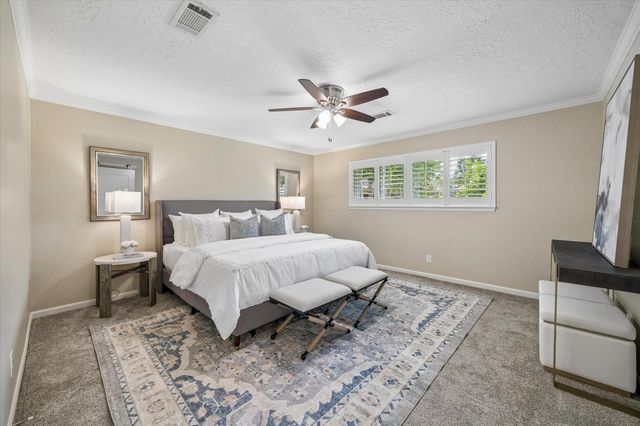 2315 Elmgate Drive, Houston, TX 77080