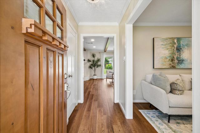 2315 Elmgate Drive, Houston, TX 77080