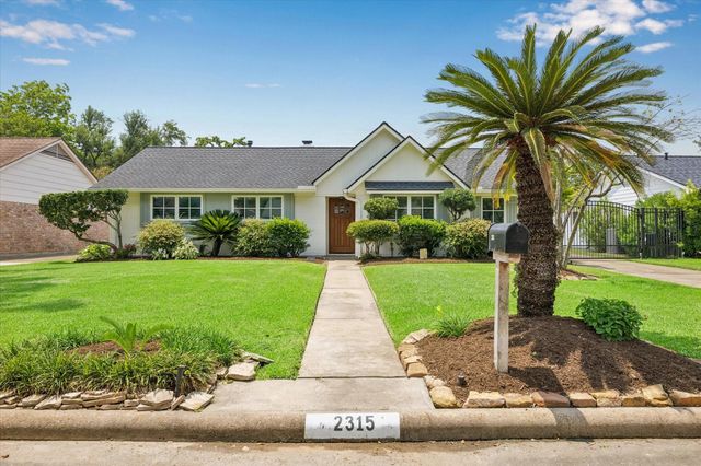 2315 Elmgate Drive, Houston, TX 77080