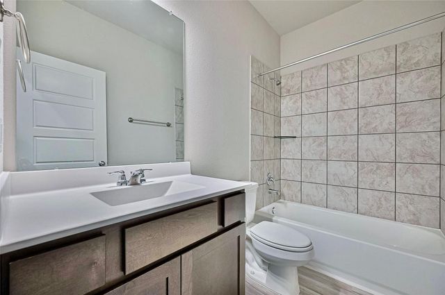 27231 Blue Pool Drive, Katy, TX 77493
