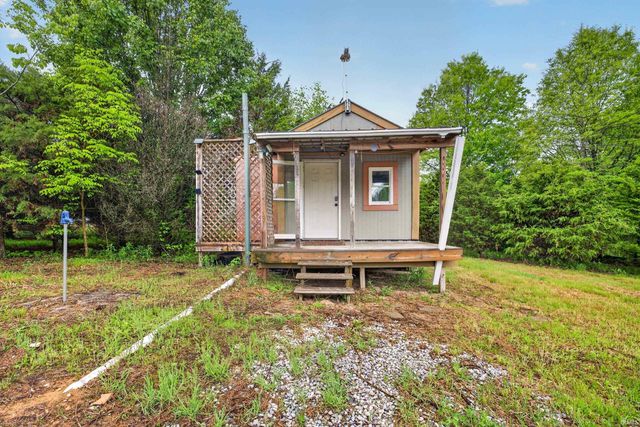 588 Easy Street, Mitchell, IN 47446