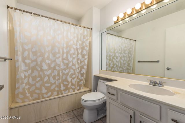 17405 N CONQUISTADOR Drive, Sun City West, AZ 85375