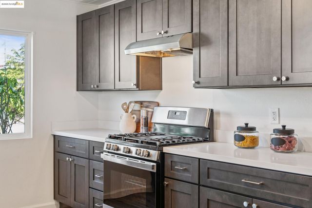 38 Nancy Dr, San Pablo, CA 94806