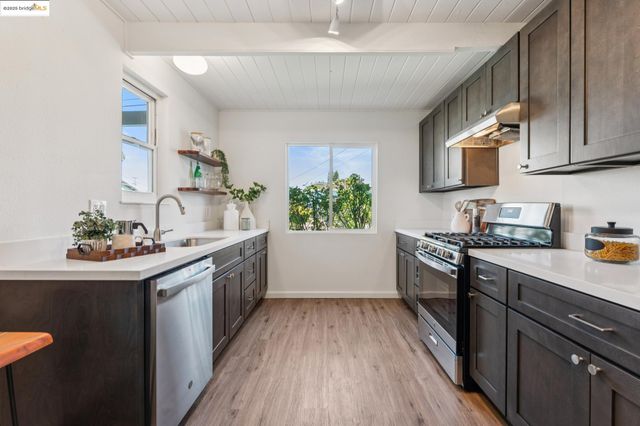 38 Nancy Dr, San Pablo, CA 94806