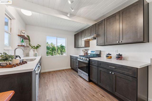 38 Nancy Dr, San Pablo, CA 94806