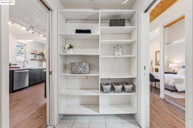 38 Nancy Dr, San Pablo, CA 94806