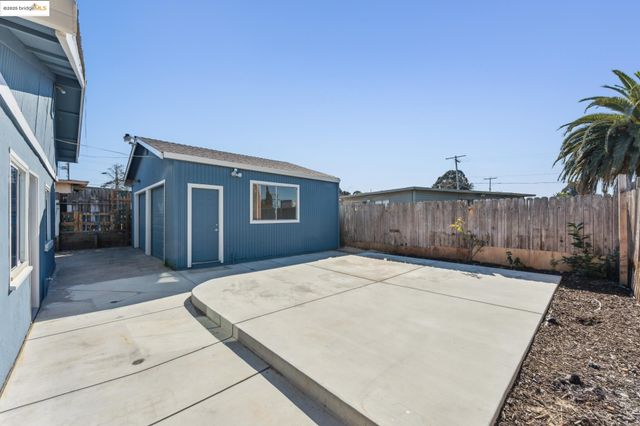 38 Nancy Dr, San Pablo, CA 94806