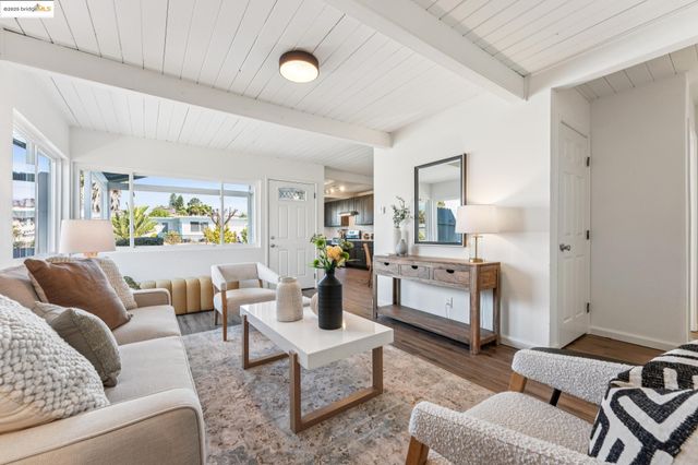 38 Nancy Dr, San Pablo, CA 94806