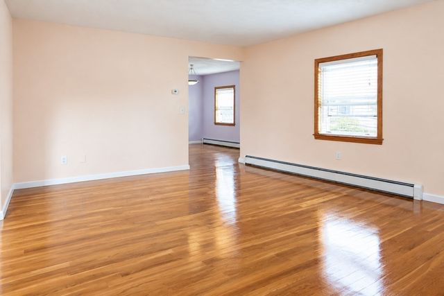 36 Saint Edward Rd 3, Boston, MA 02128