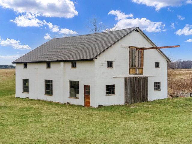 W6660 Willow Bend ROAD, Walworth, WI 53184