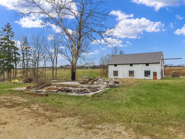 W6660 Willow Bend ROAD, Walworth, WI 53184
