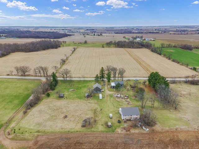 W6660 Willow Bend ROAD, Walworth, WI 53184