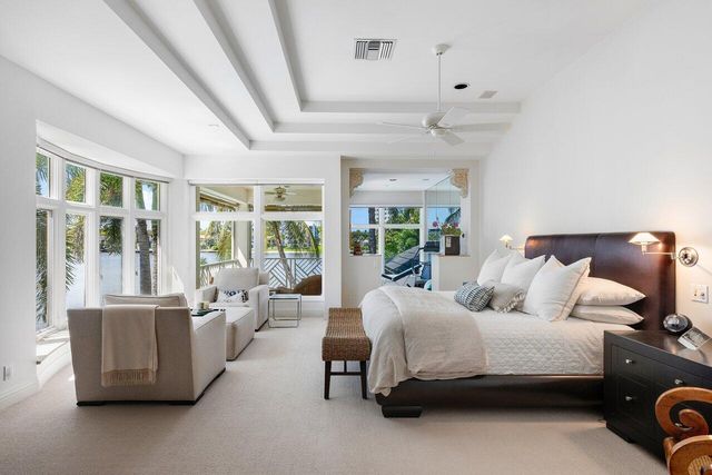 616 Seasage Drive, Delray Beach, FL 33483