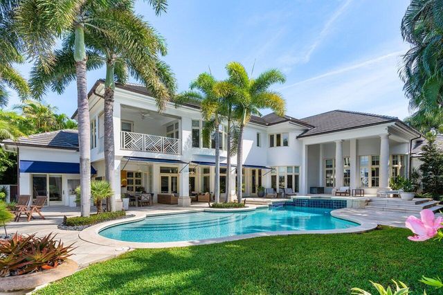 616 Seasage Drive, Delray Beach, FL 33483