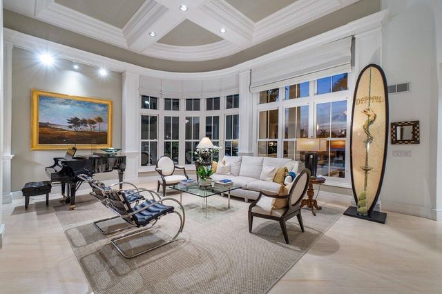 616 Seasage Drive, Delray Beach, FL 33483